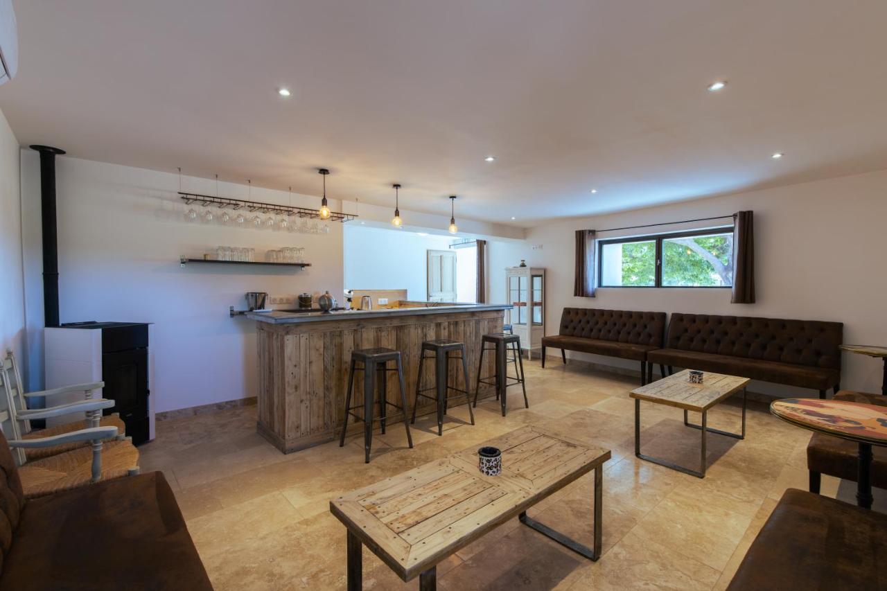 Chambres & Tables D'Hotes Moulin De Lavon การ์กาส์ ภายนอก รูปภาพ